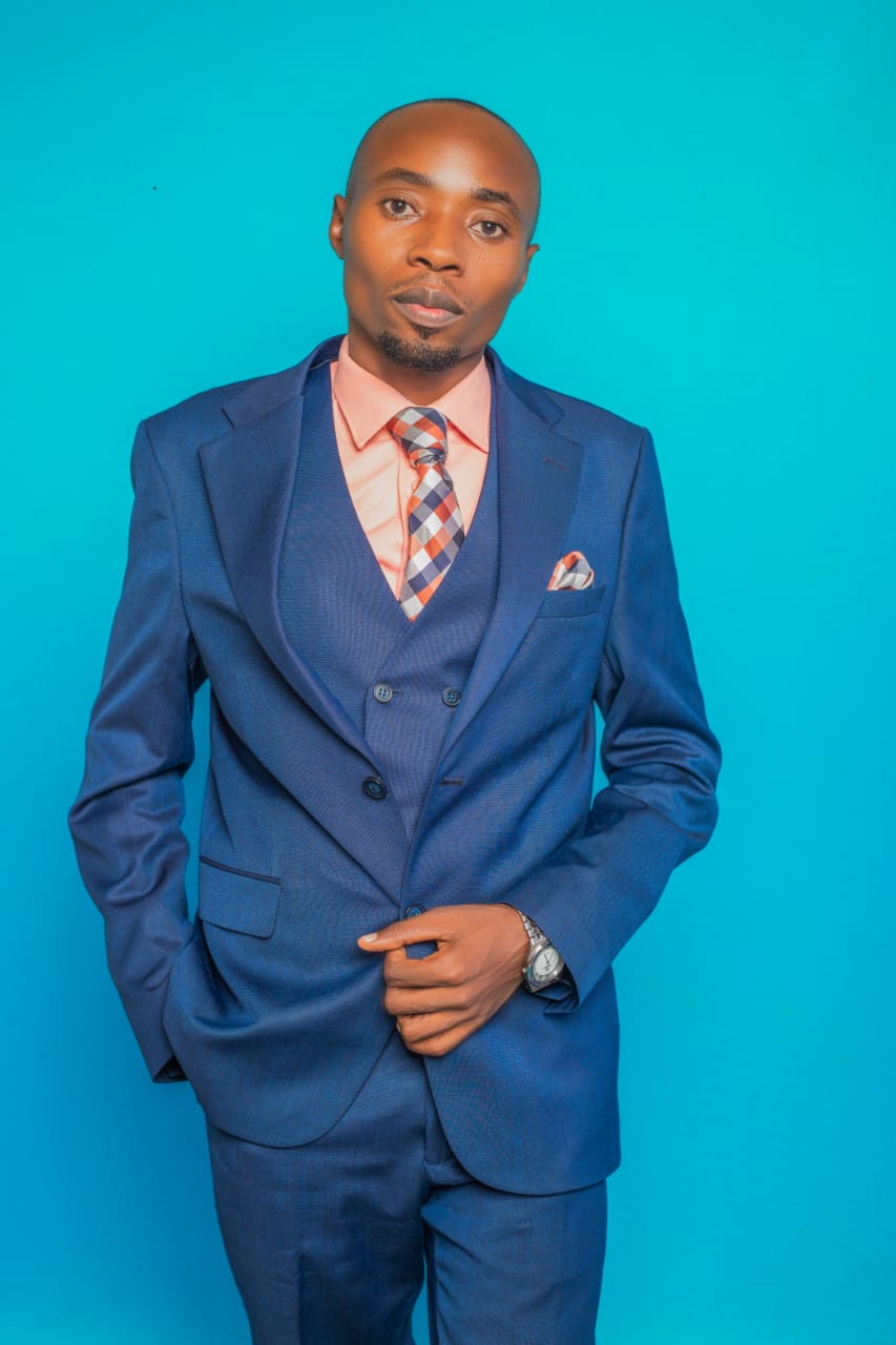 Pastor Rooney Undertion